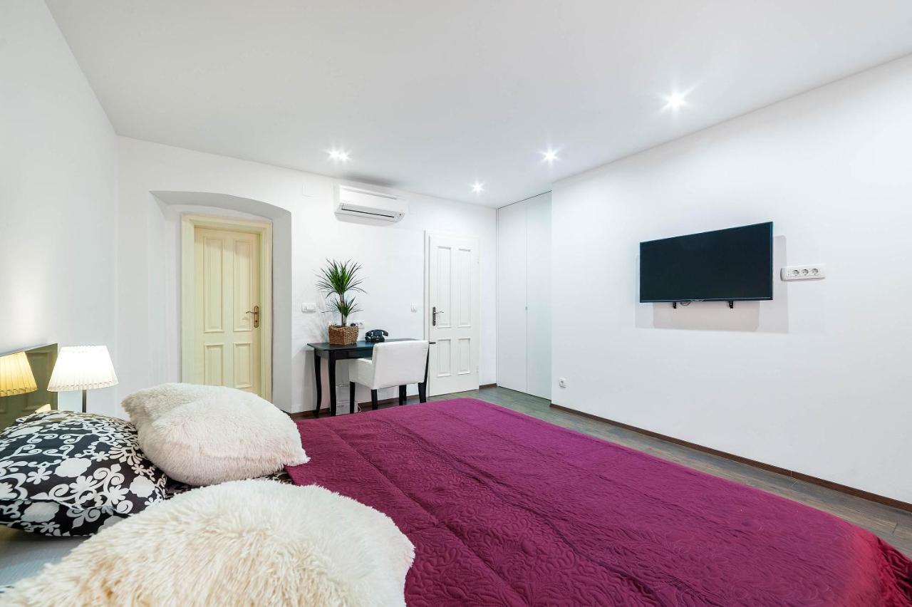 Апартаменты Aparment Lila Шибеник Экстерьер фото