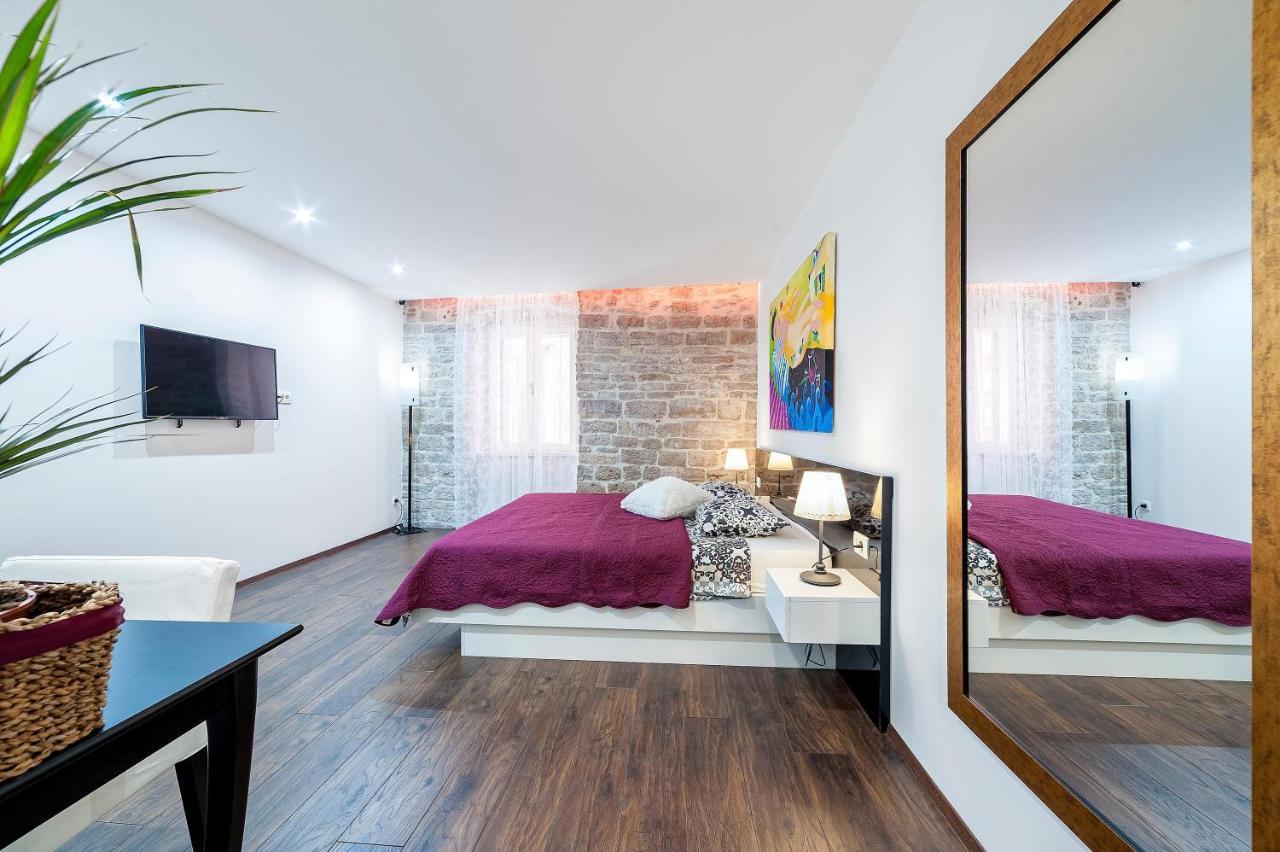 Апартаменты Aparment Lila Шибеник Экстерьер фото